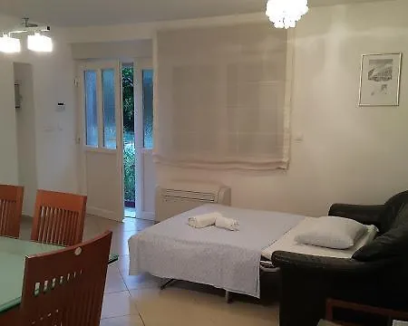 Pinus Apartamento *